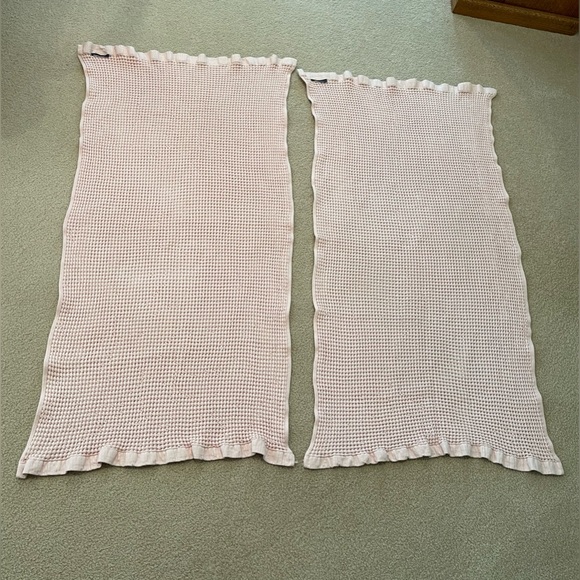 Brooklinen Waffle Bath Sheet - Towels - Picture 3 of 7